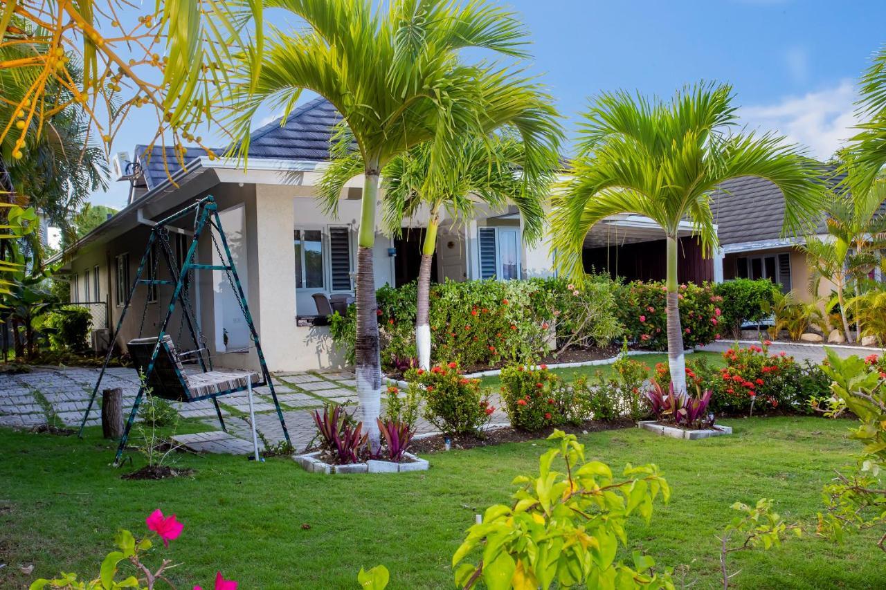Nature'S Choice Home Richmond Palms, Jamaica Kültér fotó